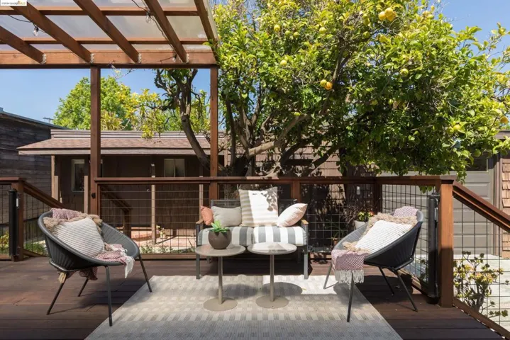 3018 Madeline Street, Oakland, California 94602
