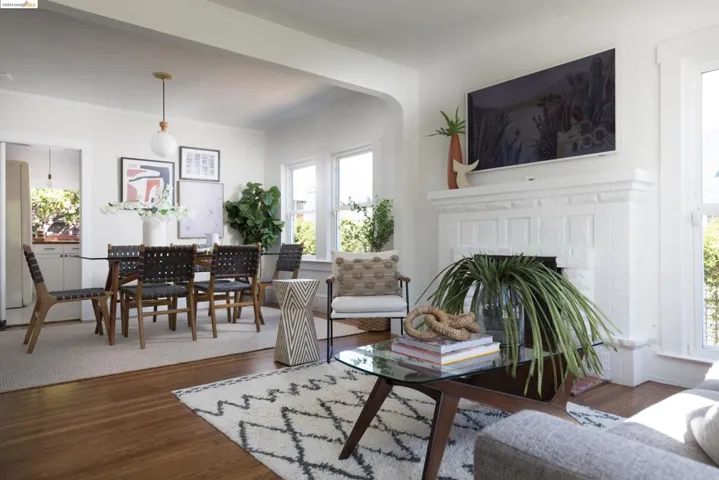 3018 Madeline Street, Oakland, California 94602