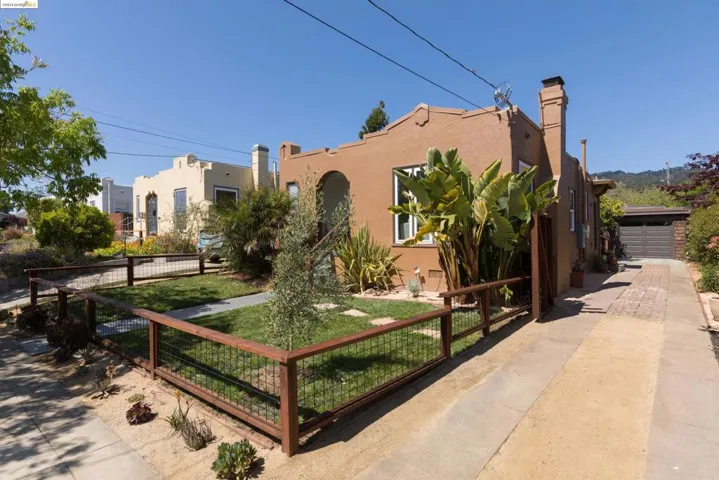 3018 Madeline Street, Oakland, California 94602