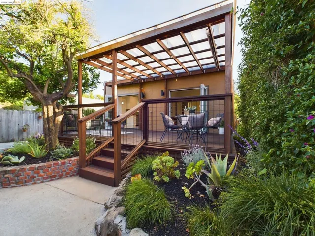 3018 Madeline Street, Oakland, California 94602