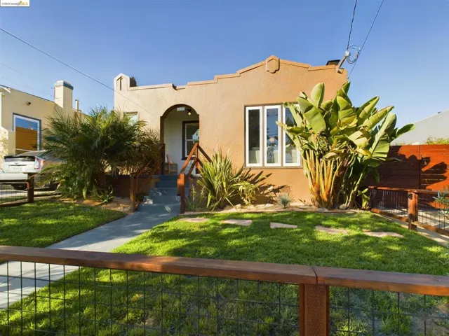 3018 Madeline Street, Oakland, California 94602
