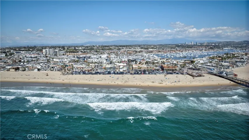 260 Cagney Lane 312, Newport Beach, California 92663