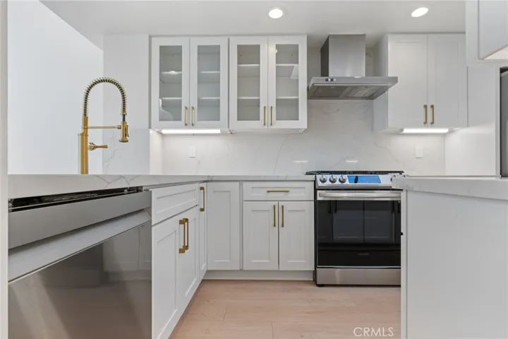 260 Cagney Lane 312, Newport Beach, California 92663