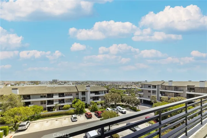 260 Cagney Lane 312, Newport Beach, California 92663