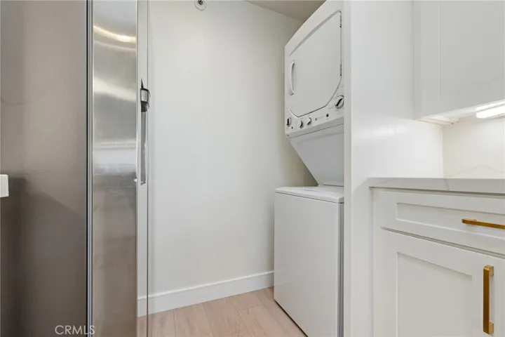 260 Cagney Lane 312, Newport Beach, California 92663