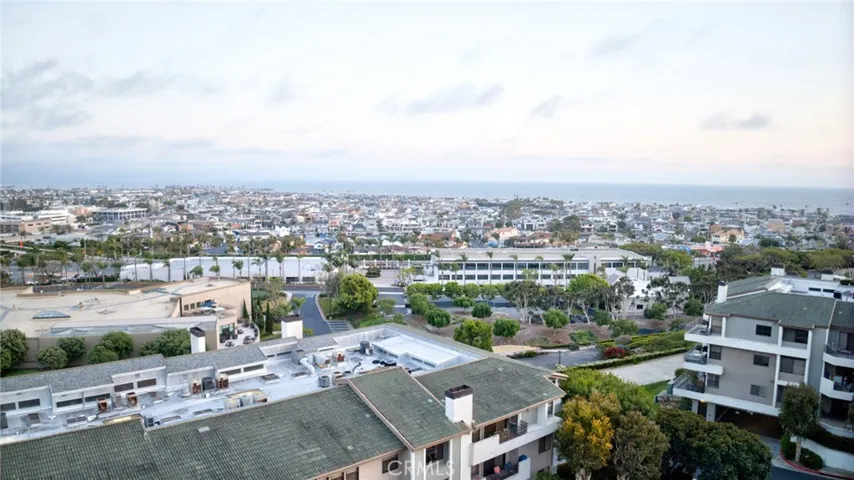 260 Cagney Lane 312, Newport Beach, California 92663