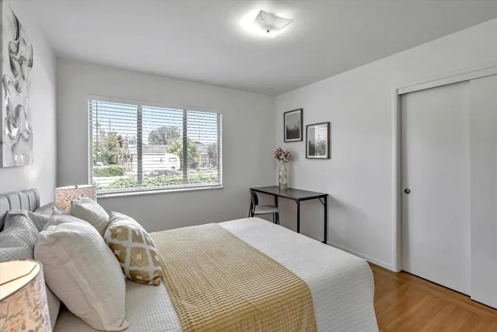 1605 Hollingsworth Drive, Mountain View, California 94040