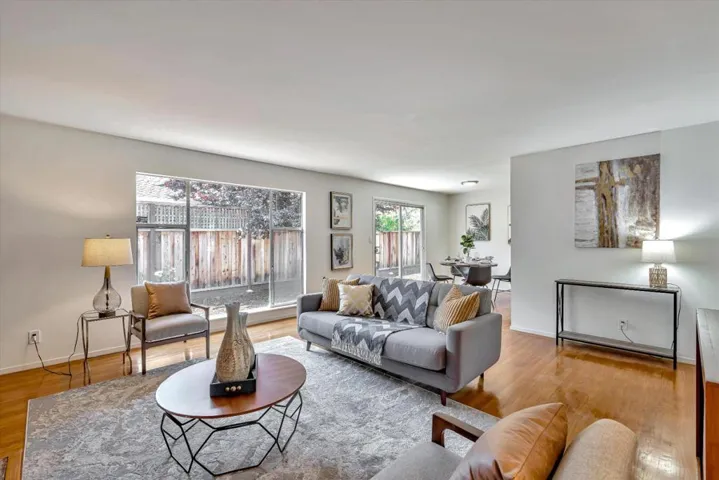 1605 Hollingsworth Drive, Mountain View, California 94040