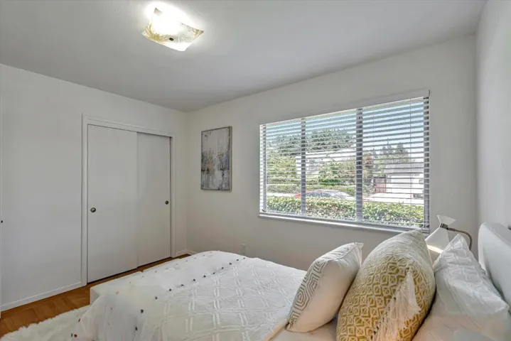 1605 Hollingsworth Drive, Mountain View, California 94040