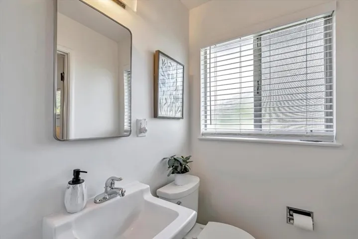 1605 Hollingsworth Drive, Mountain View, California 94040