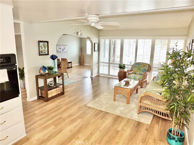 1282 Golden Rain Mutual 2 #68i 68i, Seal Beach, California 90740