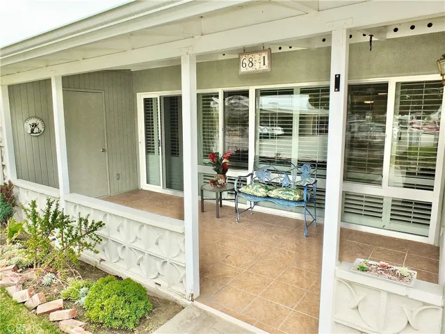 1282 Golden Rain Mutual 2 #68i 68i, Seal Beach, California 90740
