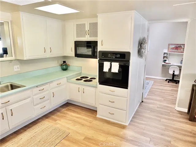 1282 Golden Rain Mutual 2 #68i 68i, Seal Beach, California 90740