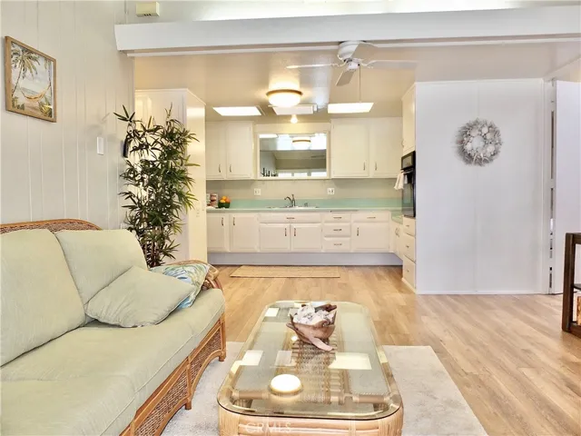 1282 Golden Rain Mutual 2 #68i 68i, Seal Beach, California 90740