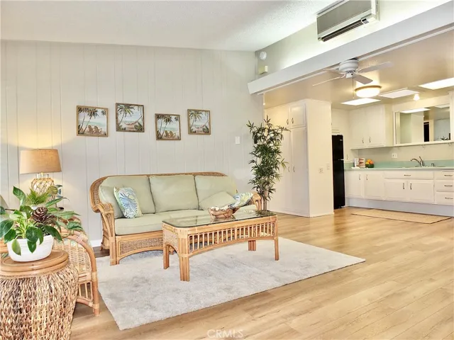 1282 Golden Rain Mutual 2 #68i 68i, Seal Beach, California 90740