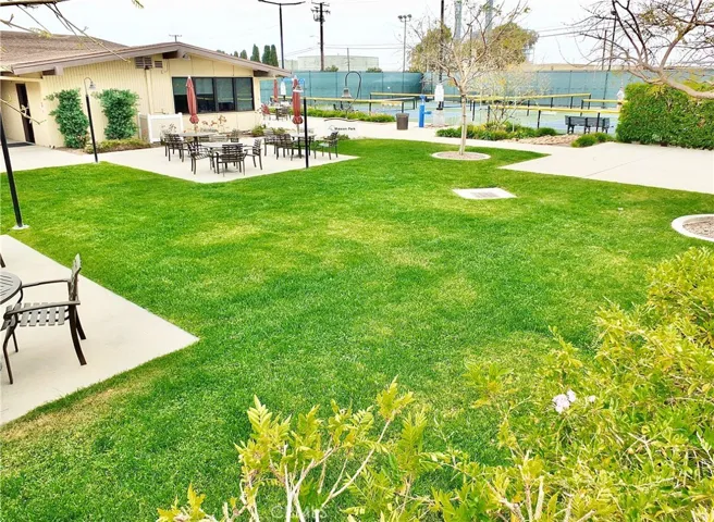 1282 Golden Rain Mutual 2 #68i 68i, Seal Beach, California 90740