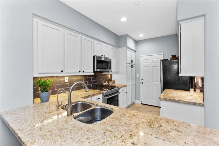 1178 Highbluff Avenue, San Marcos, California 92078