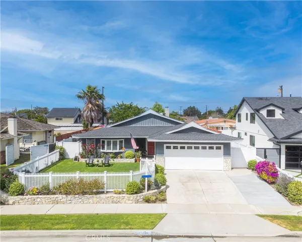 23230 Ladeene Avenue, Torrance, California 90505