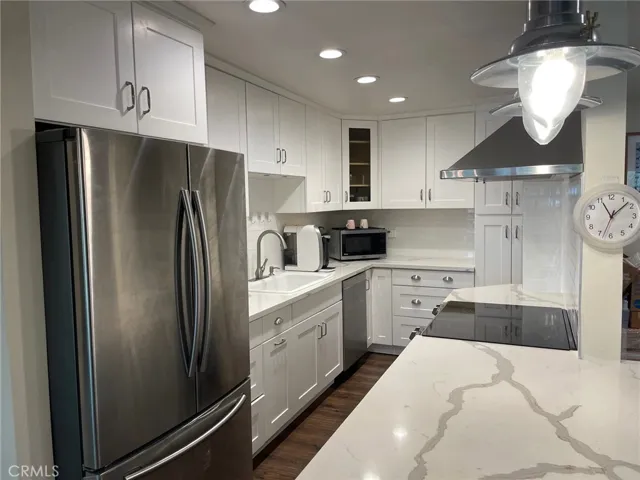 6542 Ocean Crest Drive D504, Rancho Palos Verdes, California 90275