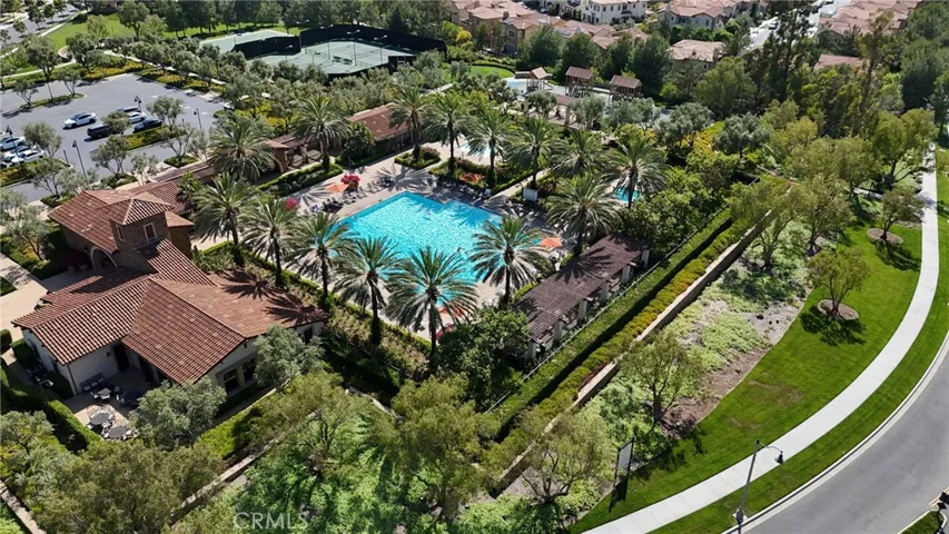 24 Shadybend, Irvine, California 92602