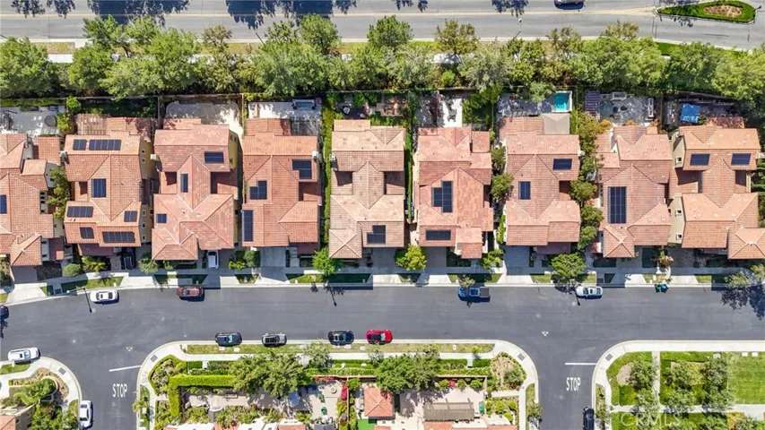 24 Shadybend, Irvine, California 92602