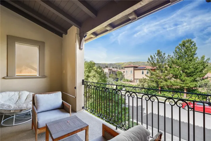 24 Shadybend, Irvine, California 92602