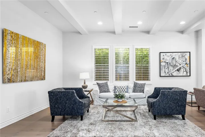 24 Shadybend, Irvine, California 92602