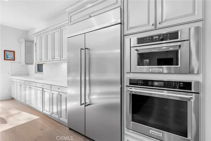 24 Shadybend, Irvine, California 92602