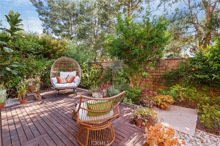 24 Shadybend, Irvine, California 92602