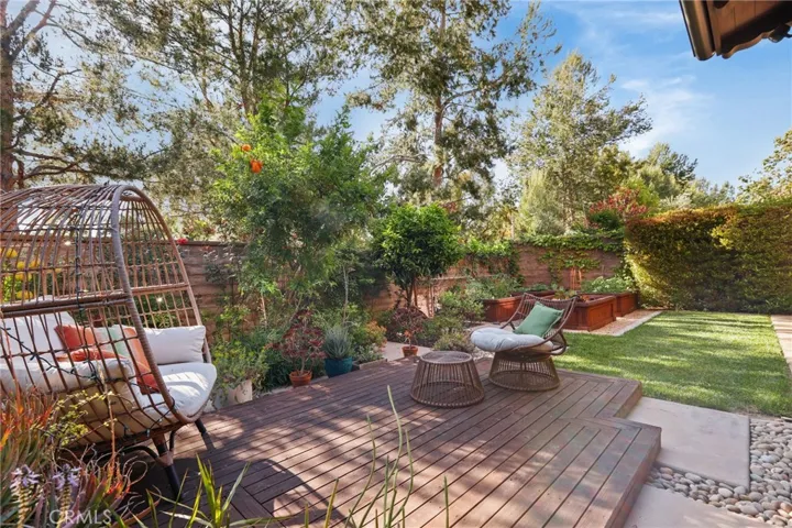 24 Shadybend, Irvine, California 92602