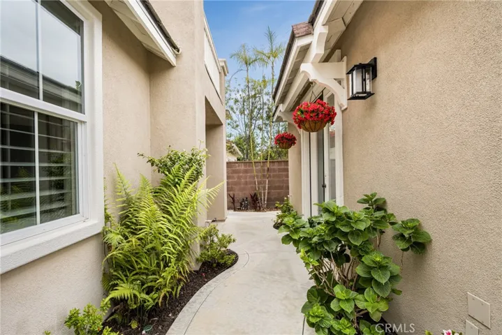 9 Bushwood Circle, Ladera Ranch, California 92694