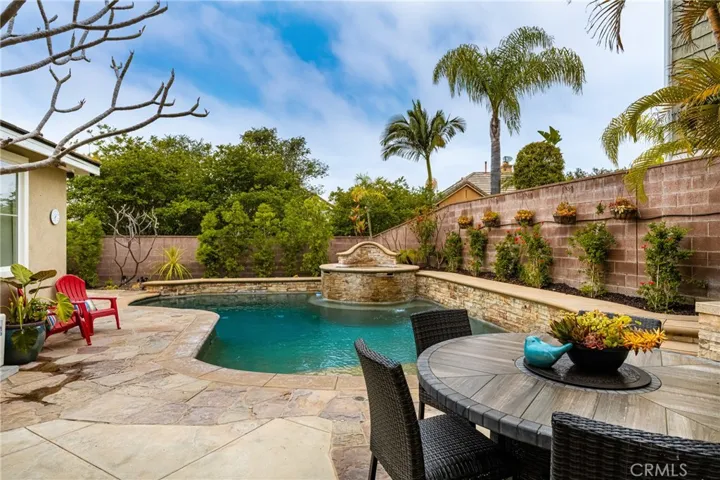 9 Bushwood Circle, Ladera Ranch, California 92694