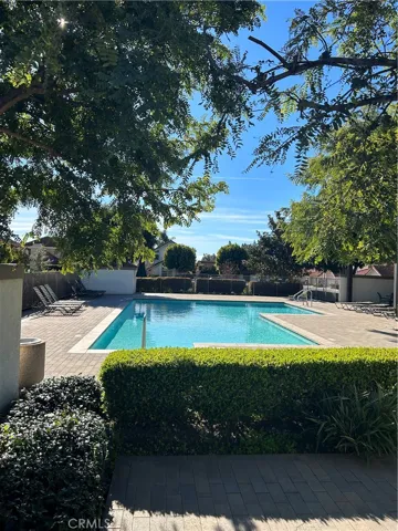 22 Vercelli, Irvine, California 92620