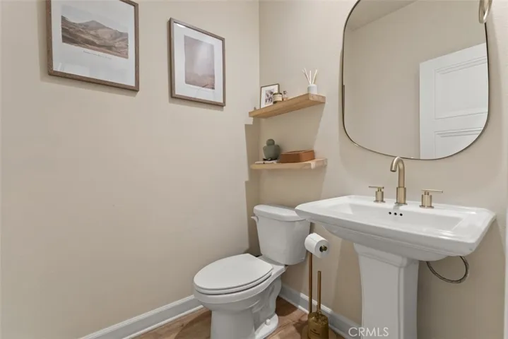 Downstair 1/2 Bathroom