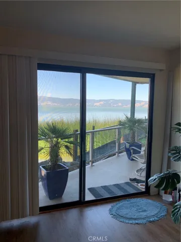 10 Royale Avenue 12, Lakeport, California 95453