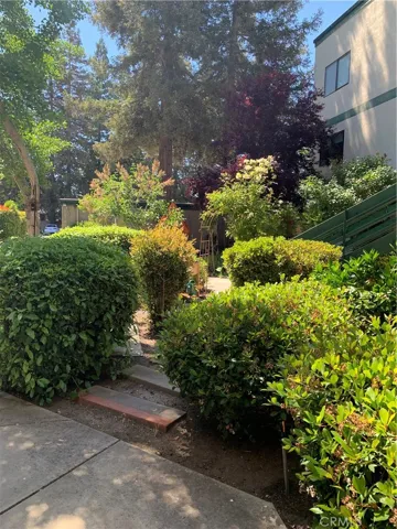 10 Royale Avenue 12, Lakeport, California 95453