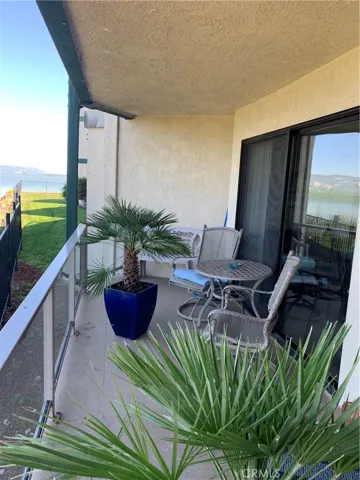 10 Royale Avenue 12, Lakeport, California 95453