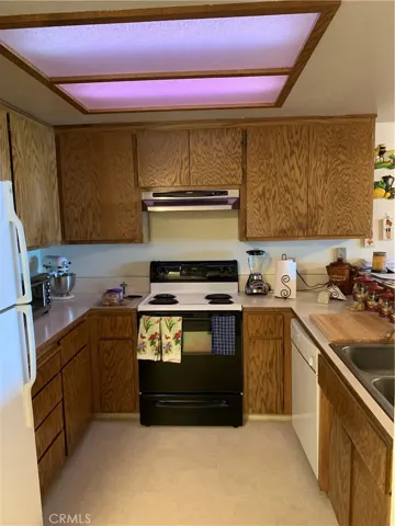 10 Royale Avenue 12, Lakeport, California 95453