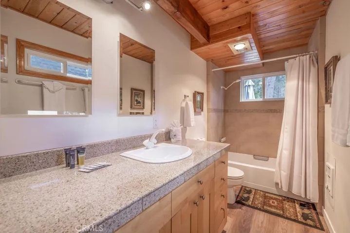 42569 Willow Avenue, Big Bear Lake, California 92315