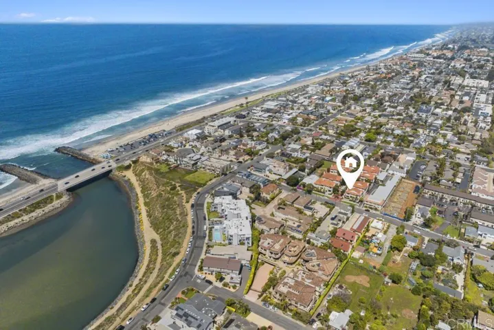 298 Chinquapin Avenue A, Carlsbad, California 92008