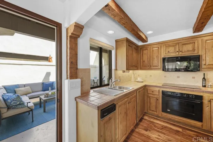 298 Chinquapin Avenue A, Carlsbad, California 92008