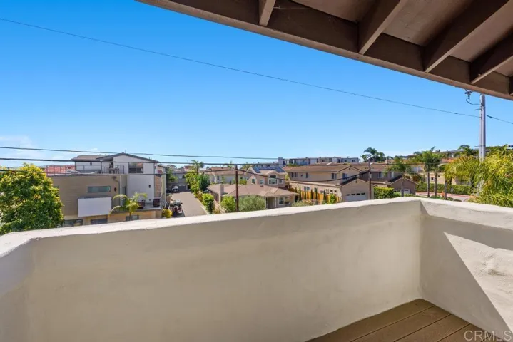 298 Chinquapin Avenue A, Carlsbad, California 92008