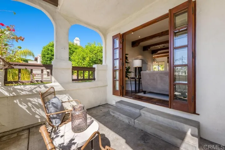 298 Chinquapin Avenue A, Carlsbad, California 92008