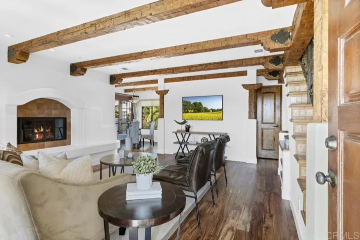 298 Chinquapin Avenue A, Carlsbad, California 92008
