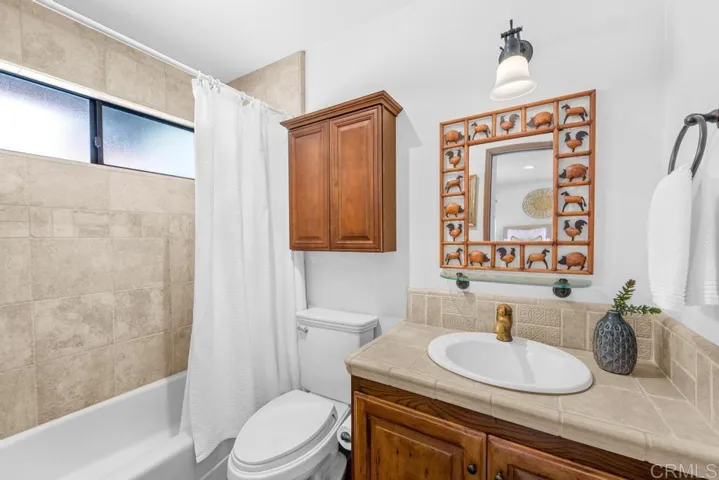 298 Chinquapin Avenue A, Carlsbad, California 92008