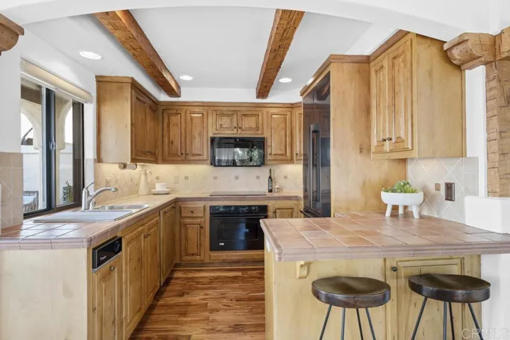 298 Chinquapin Avenue A, Carlsbad, California 92008