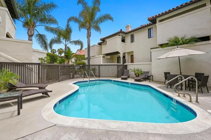 298 Chinquapin Avenue A, Carlsbad, California 92008
