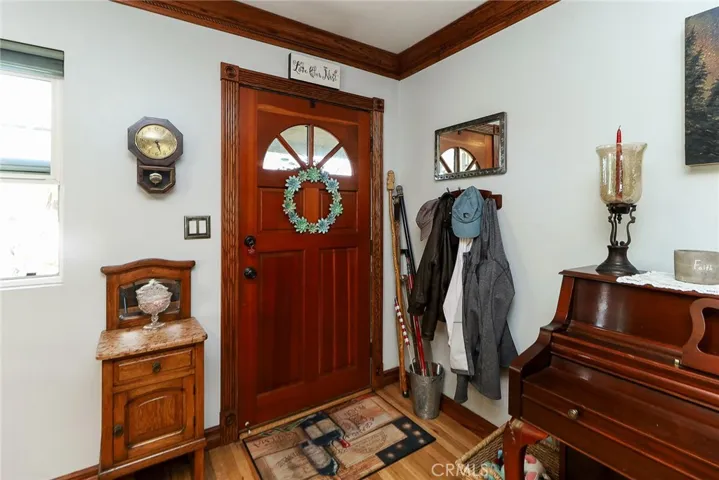 313 W 4th Street, San Dimas, California 91773