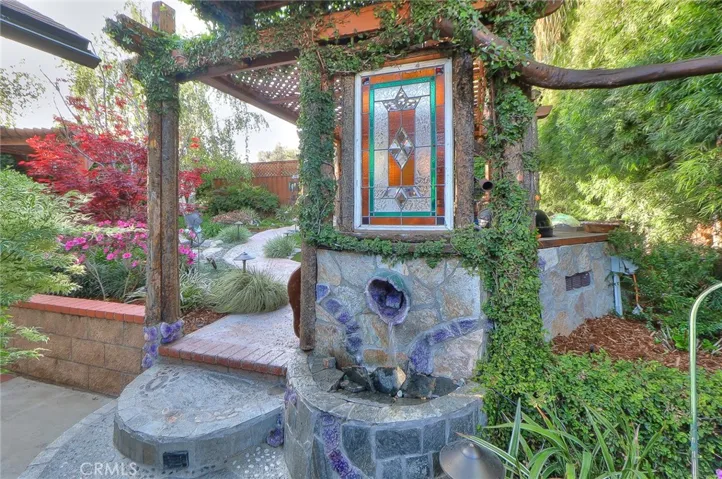 313 W 4th Street, San Dimas, California 91773