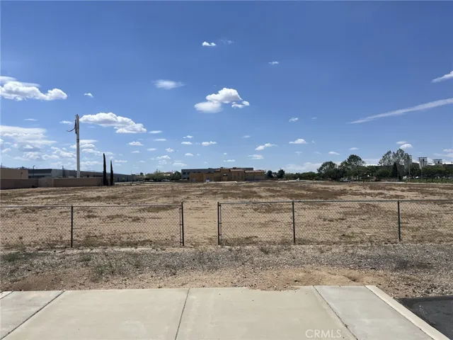 0 8th Avenue, Hesperia, California 92345